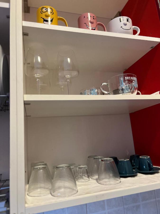 Stay In Style - Vibrant Condo In San Giovanni Lupatoto סן ג'יובאני לופאטוטו מראה חיצוני תמונה