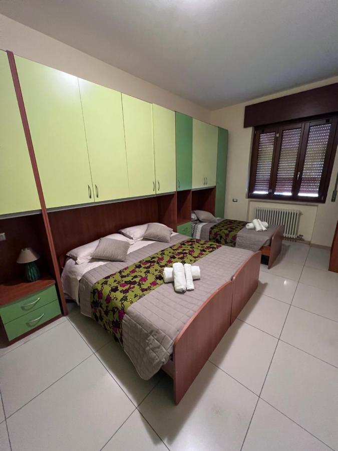 Stay In Style - Vibrant Condo In San Giovanni Lupatoto סן ג'יובאני לופאטוטו מראה חיצוני תמונה